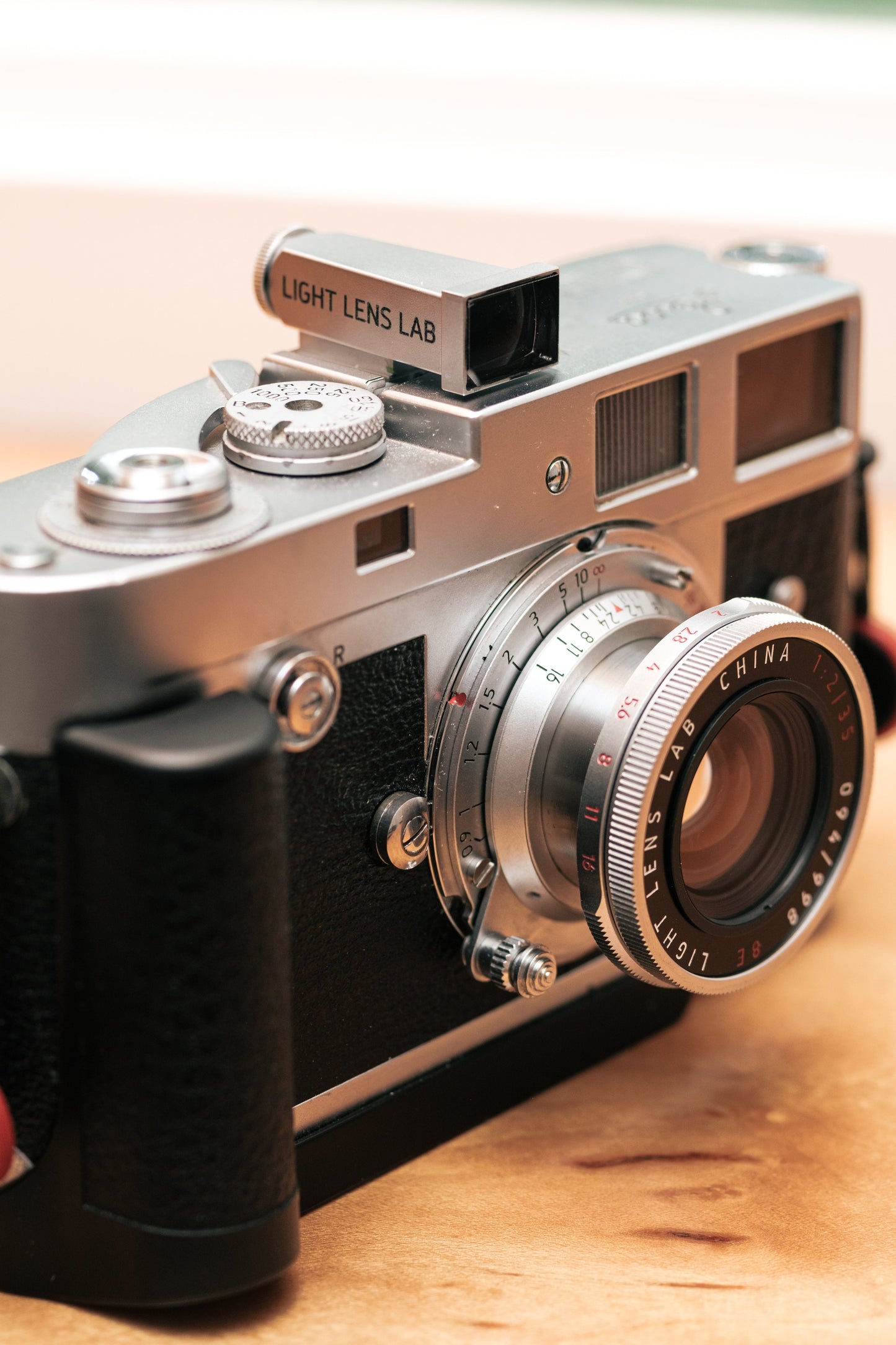 Light Lens Lab, Light Lens Lab WEISU, Light Lens Lab 35mm, Light Lens Lab 35mm viewfinder, 35mm, WEISU, Leica, Leica WEISU, Leica Viewfinder, Leica 35mm, Leica 35mm viewfinder. 